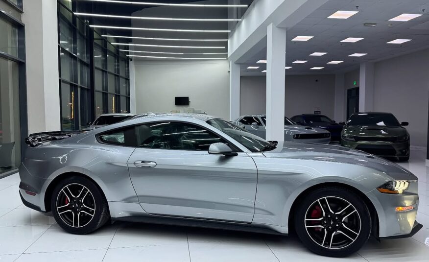 FORD MUSTANG ECOBOOST 2022 2.3L i4Flexible Down-Payment