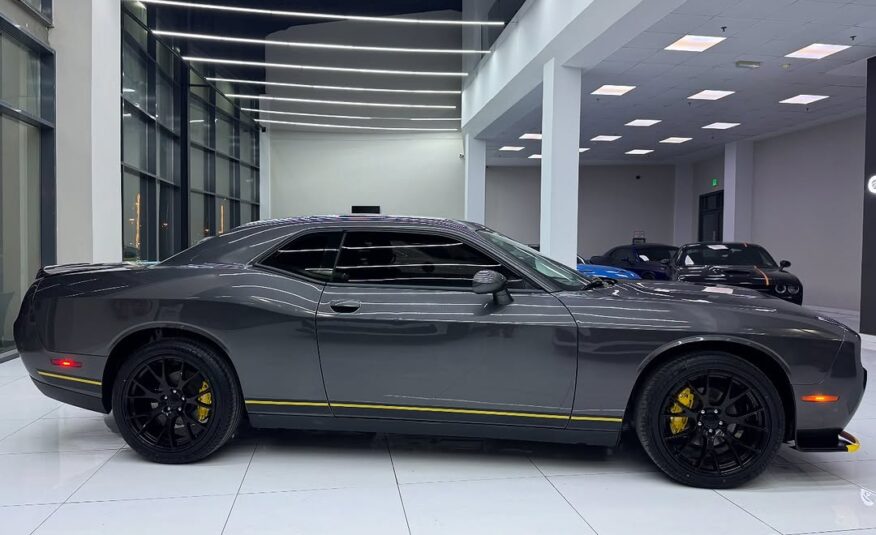 DODGE CHALLENGER SXT 3.6L V6 Flexible Down-Payment