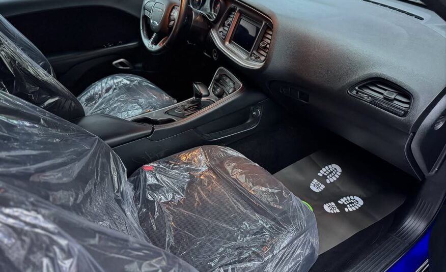 DODGE CHALLENGER SXT 2022 V6 Flexible Down-Payment