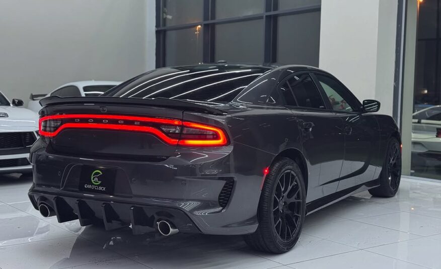 Caroclockfzcuae:DODGE CHARGER SXT 2022 V6 Flexible Down-Payment