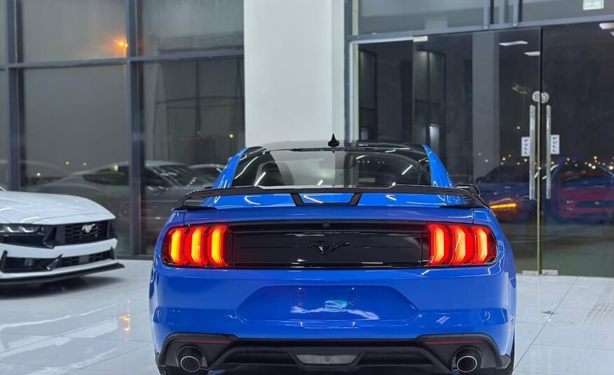 FORD MUSTANG ECOBOOST PREMIUM 2022 i4 Flexible Down-Payment