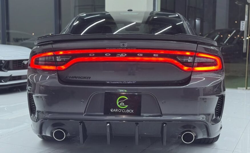 Caroclockfzcuae:DODGE CHARGER SXT 2022 V6 Flexible Down-Payment