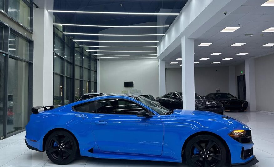 FORD MUSTANG ECOBOOST PREMIUM 2022 i4 Flexible Down-Payment