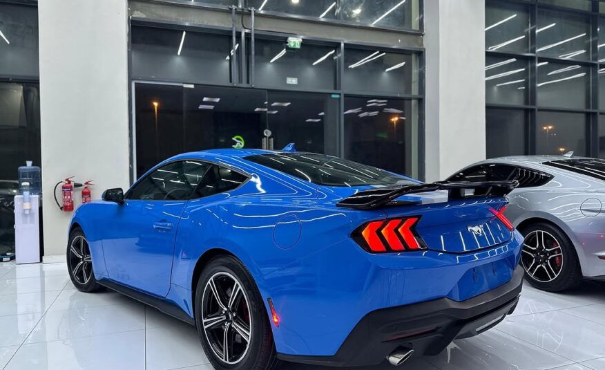 FORD MUSTANG ECOBOOST PREMIUM 2024 i4 Flexible Down-Payment
