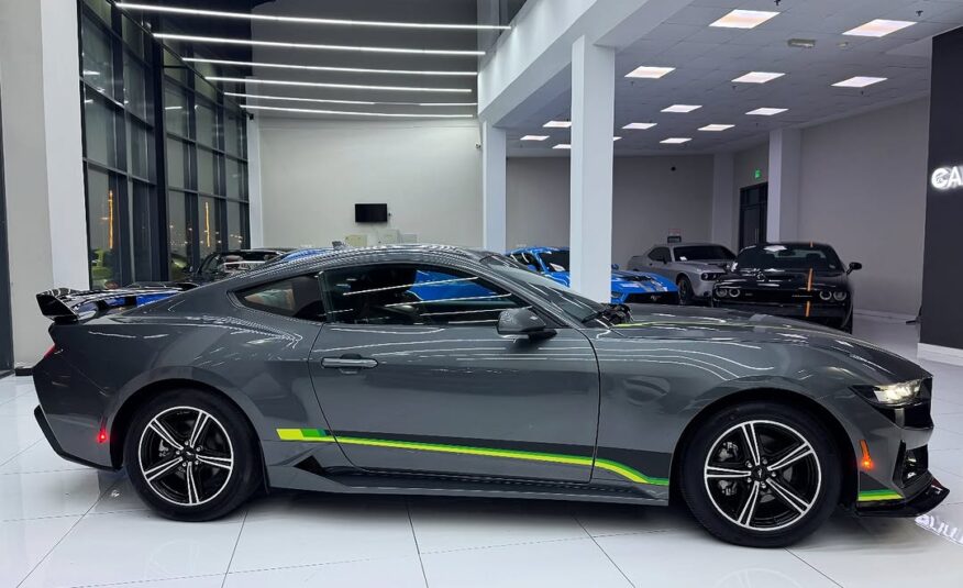 FORD MUSTANG ECOBOOST 2024 i4 Flexible Down-Payment
