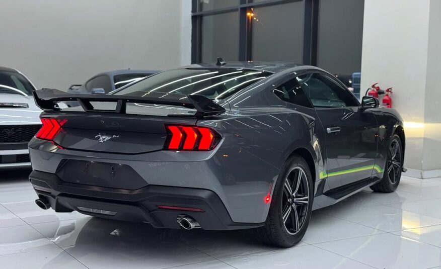 FORD MUSTANG ECOBOOST 2024 i4 Flexible Down-Payment