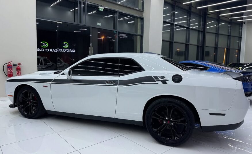 DODGE CHALLENGER RT 2021 5.7L V8 Flexible Down-Payment