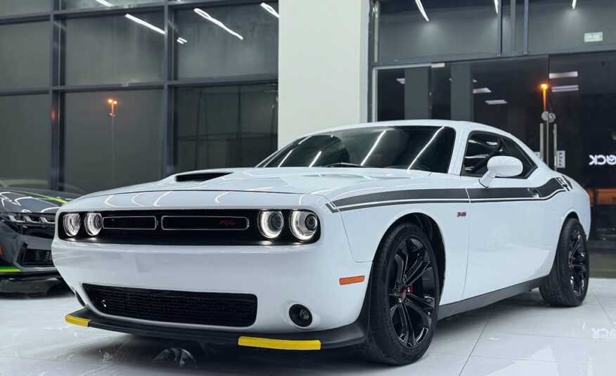 DODGE CHALLENGER RT 2021 5.7L V8 Flexible Down-Payment