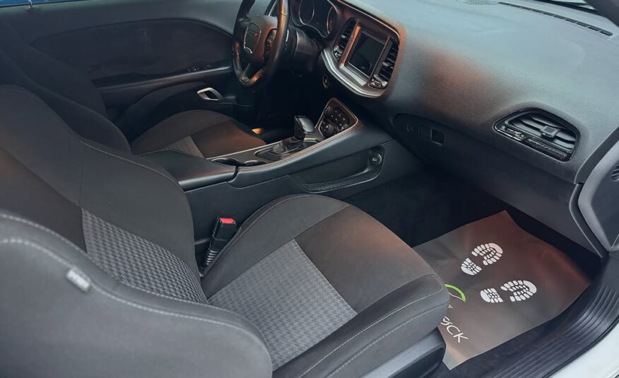 DODGE CHALLENGER RT 2021 5.7L V8 Flexible Down-Payment