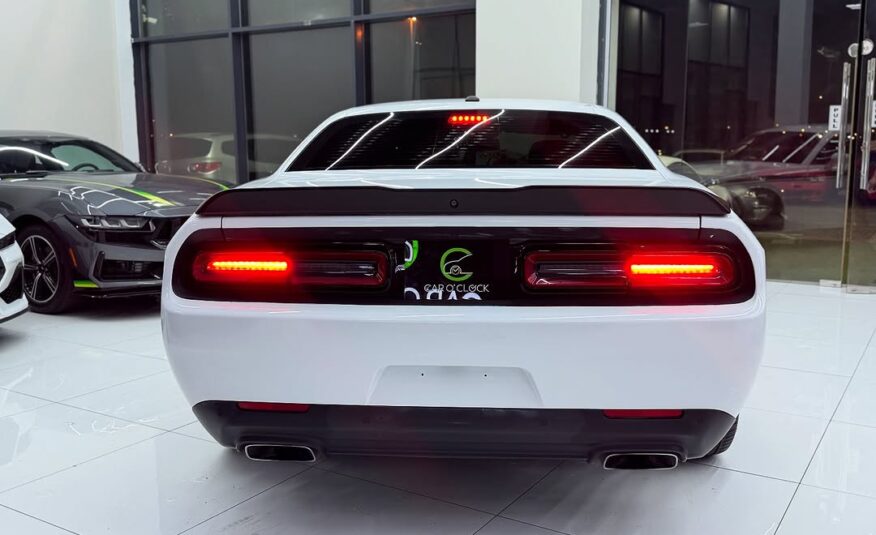 DODGE CHALLENGER RT 2021 5.7L V8 Flexible Down-Payment