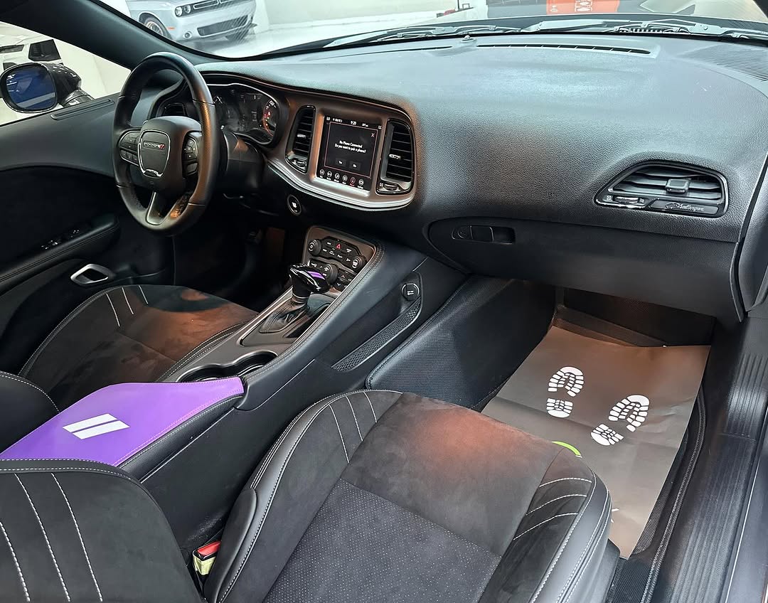 Dodge CHALLENGER RT 5.7L V8 2023