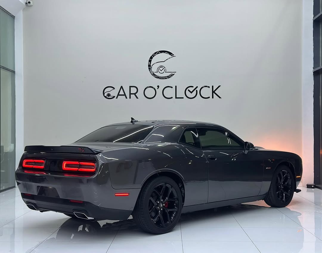 Dodge CHALLENGER RT 5.7L V8 2023