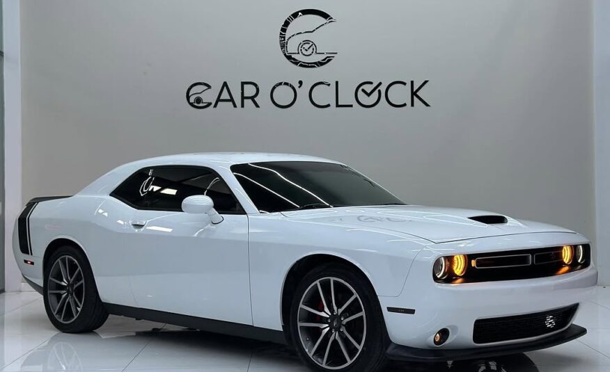 DODGE CHALLENGER RT/ 2023