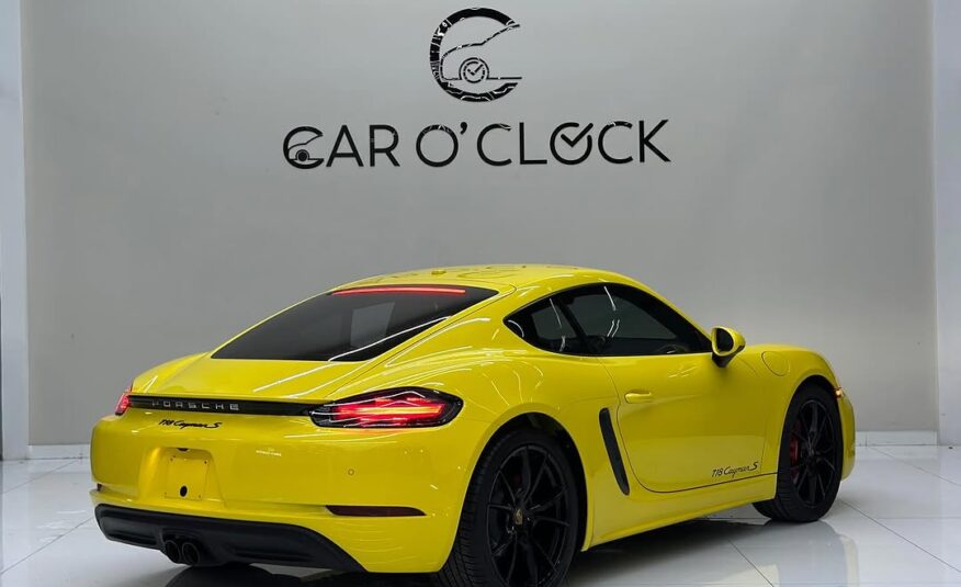 PORSCHE CAYMAN S 2023 Flexible Down-Payment.