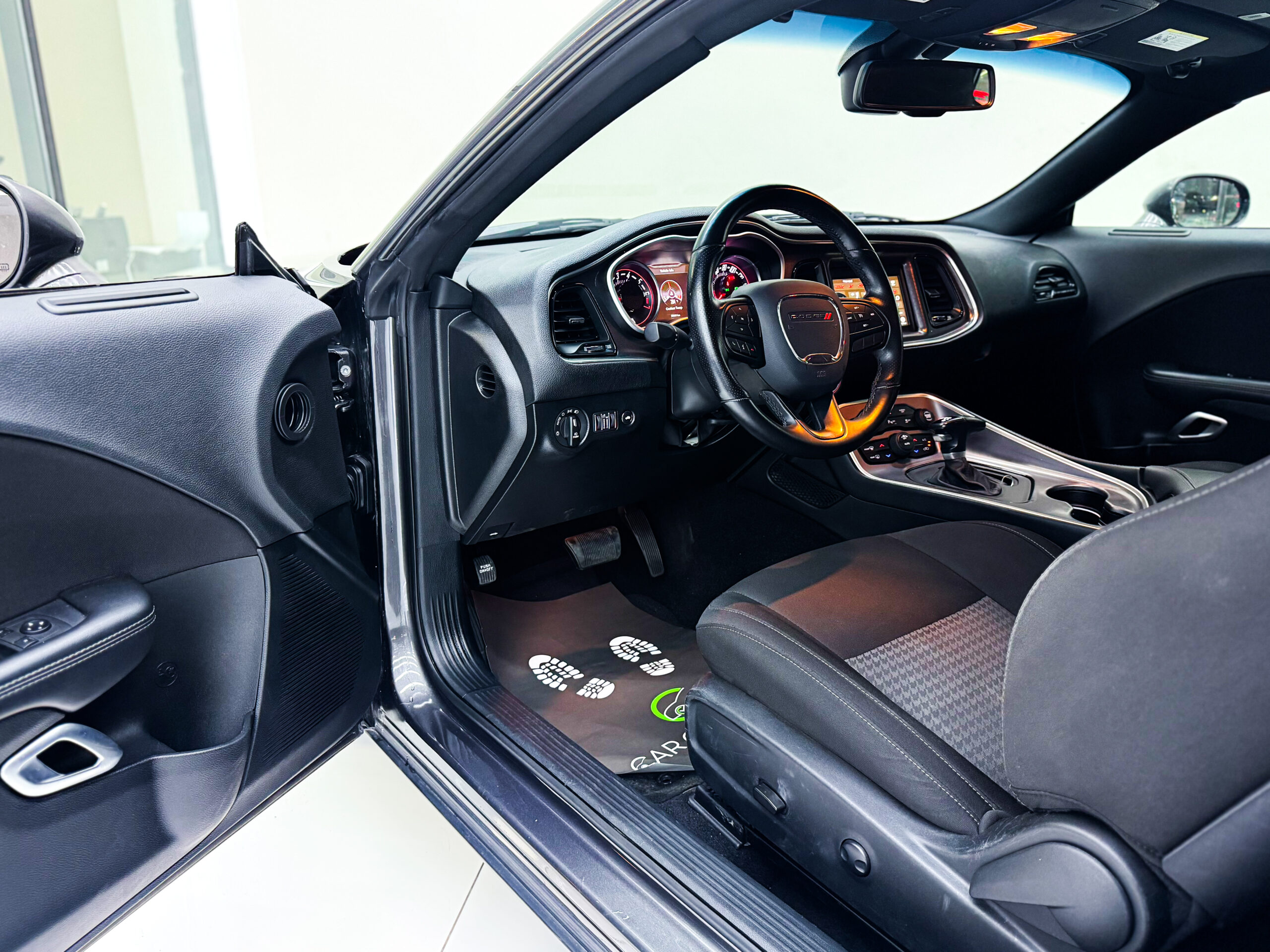 Dodge Challenger GT 2022